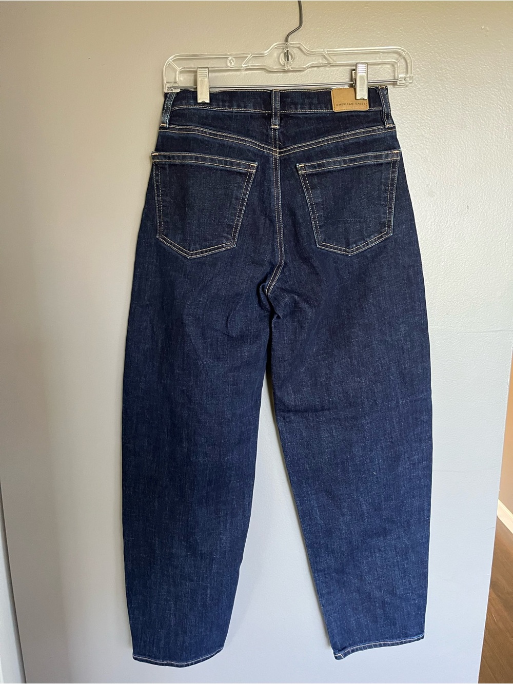 American Eagle Barrel Jean - Picture 2 of 4